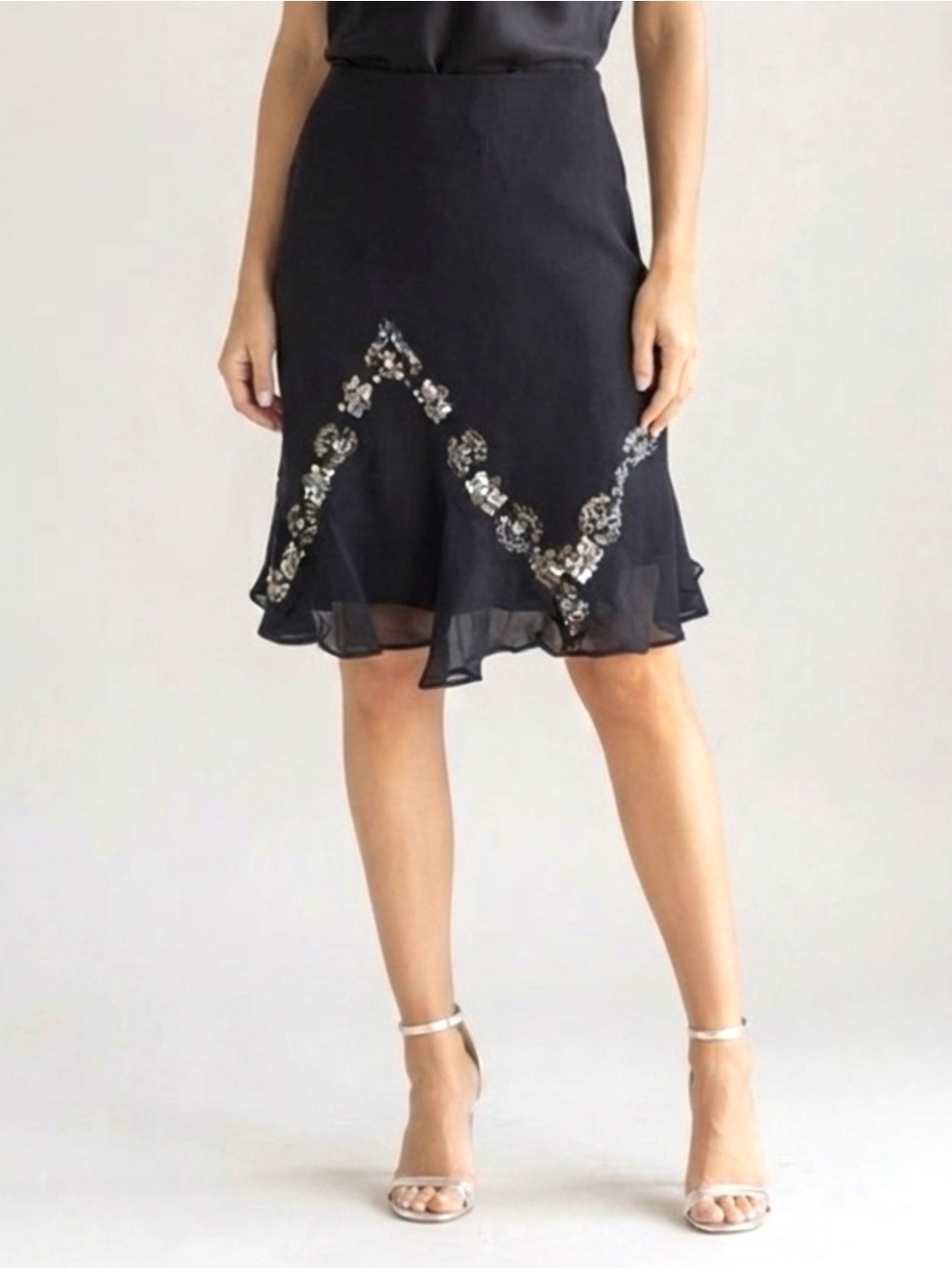 NWT $128 BIANCA NYGARD 100% Silk Beaded Skirt Black Tulip Ruffle Hem Sz 4